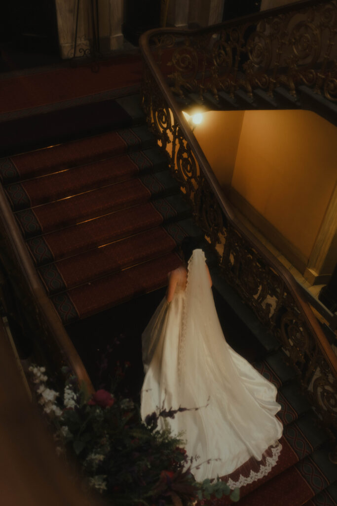 Edinburgh wedding photographer