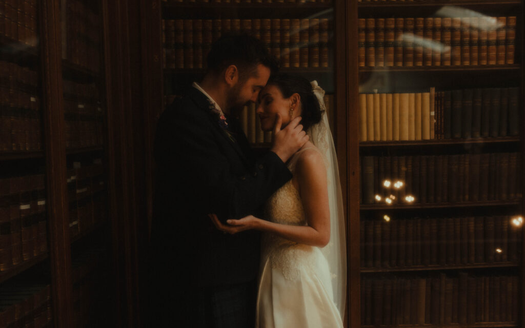 Edinburgh wedding photographer